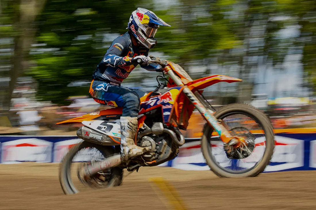 Top-Rated Fox Motocross Apparel for Performance