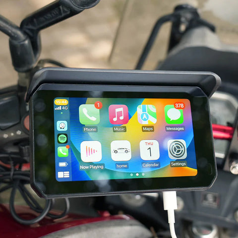 OTTOCAST WIRELESS CARPLAY & ANDROID AUTO 5" SCREEN + CAMERAS FOR MOTORCYCLES IPX7 - Used