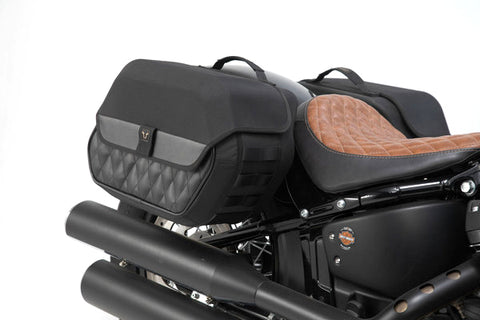 SIDE BAG SYSTEM LEGEND GEAR SW MOTECH Harley-Davidson Softail